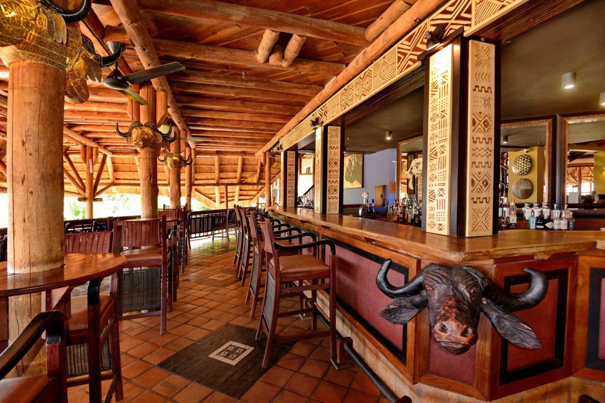 Victoria Falls Safari Lodge Εξωτερικό φωτογραφία