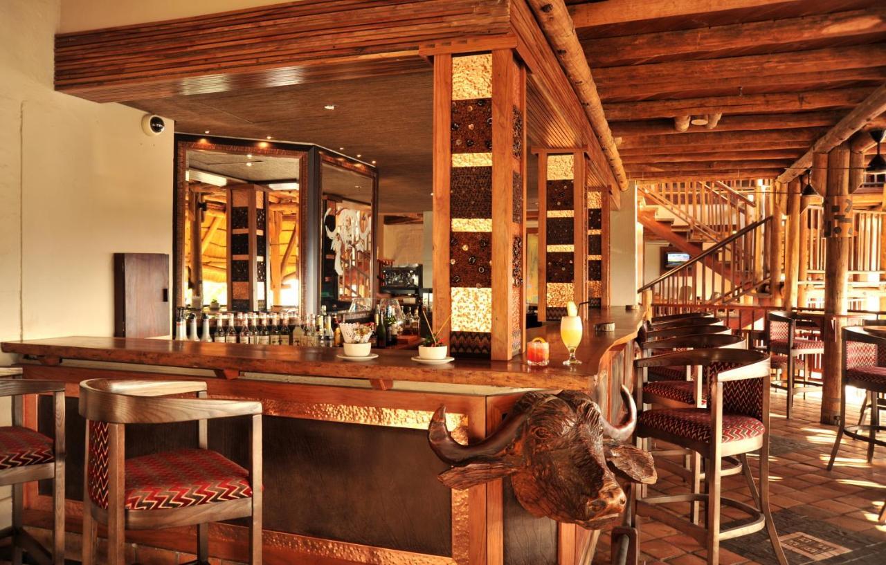Victoria Falls Safari Lodge Εξωτερικό φωτογραφία